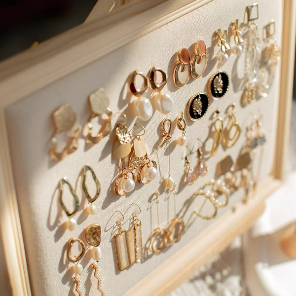 Alloy Fashion Ear Accessories – Popular Light Luxury Style, Influencer-Favorite Design