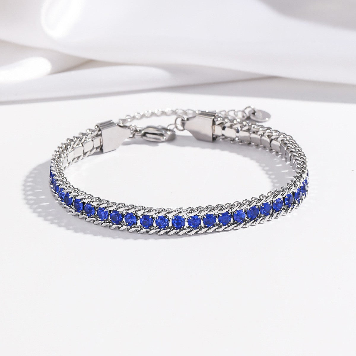 Women’s Full‑Diamond Minimalist Fashion Bracelet