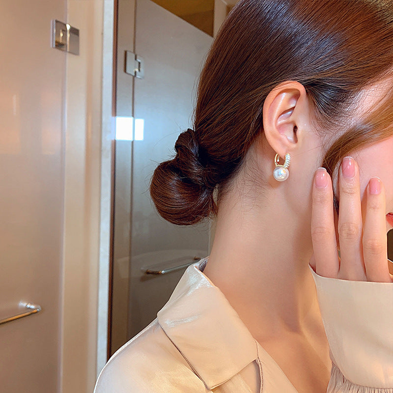 Women’s Summer Pearl Fashion Earrings