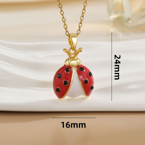 Cartoon Ladybug Pendant Necklace – Seven-Spotted Beetle Personality Design